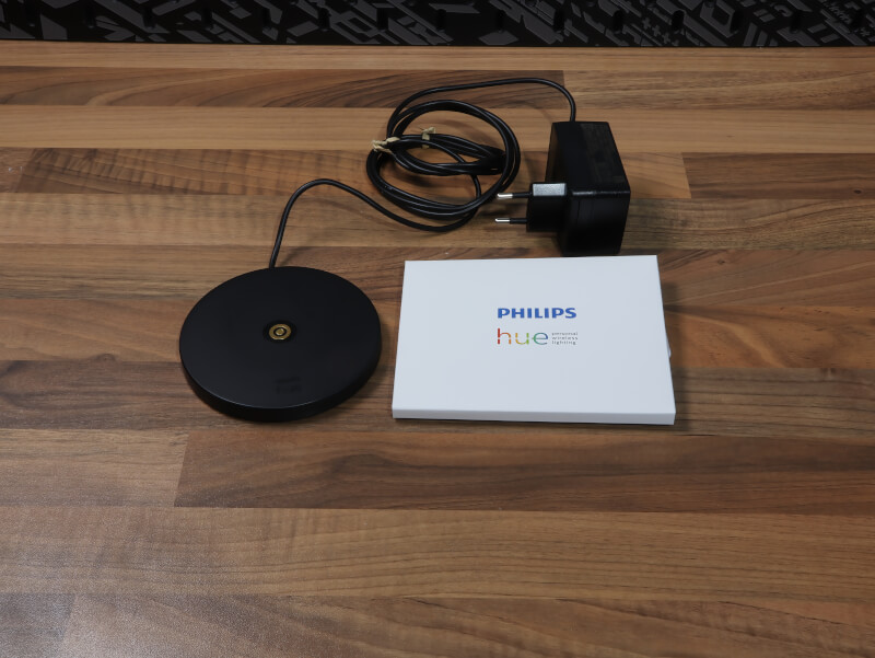 Philips base charge bærbar indoor  Go low portable Hue outdoor energy bordlampe.JPG